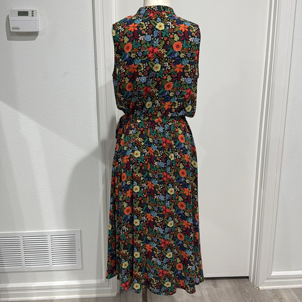 Anne Klein Floral Sleeveless Dress - 10 - Picture 4 of 9